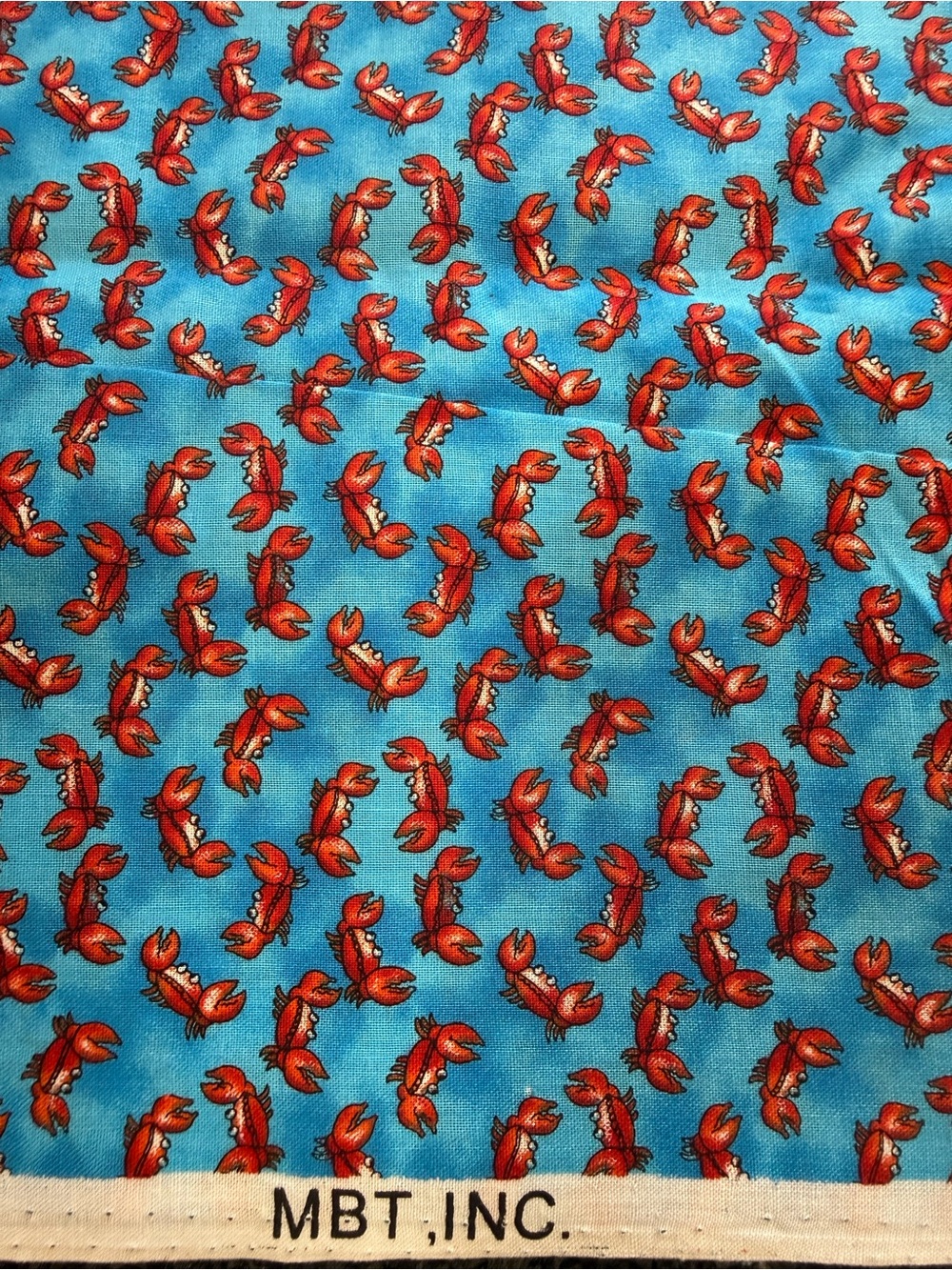 Quilt Cotton Fabric Material - 1 yard Colorful Crab blue red